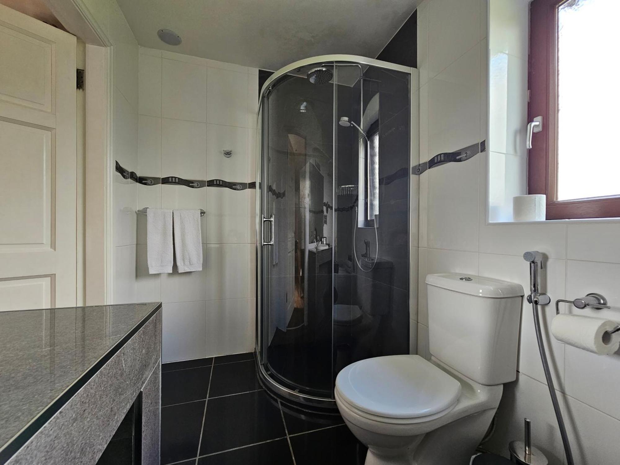 Fuchsia Lodge - New Luxury 5* Beachside Lodge With Sauna - 4 Beds Ensuite - Spectacular Location An Coireán Exterior foto